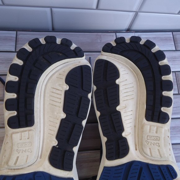 SIZE 14. BROOKS GOST 12 Men’s Athletic Running sneakers shoes. - Picture 15 of 16